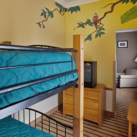 Holiday Inn Express Hotel & Suites Byron By Ihg Luaran gambar