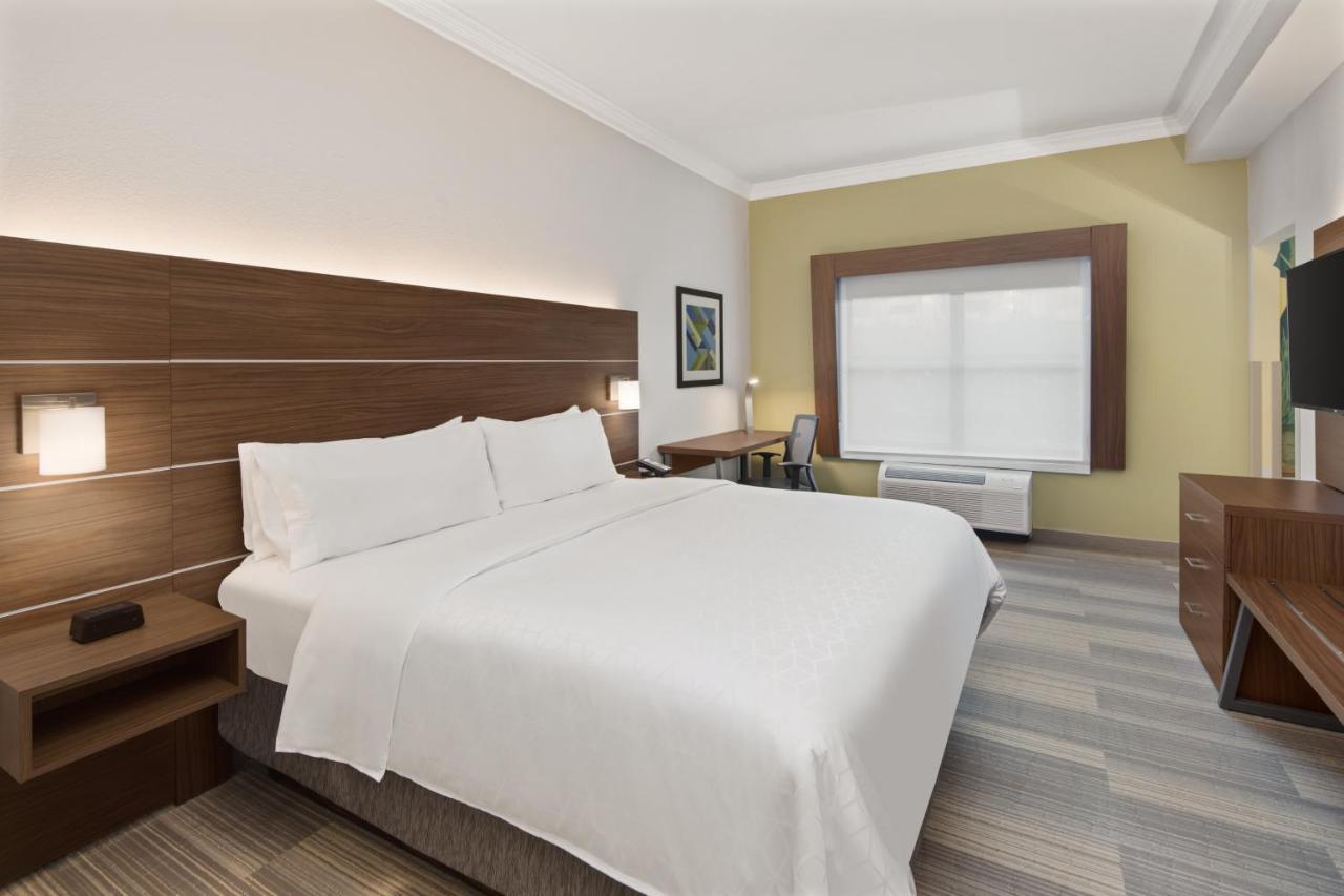 Holiday Inn Express Hotel & Suites Byron By Ihg Luaran gambar
