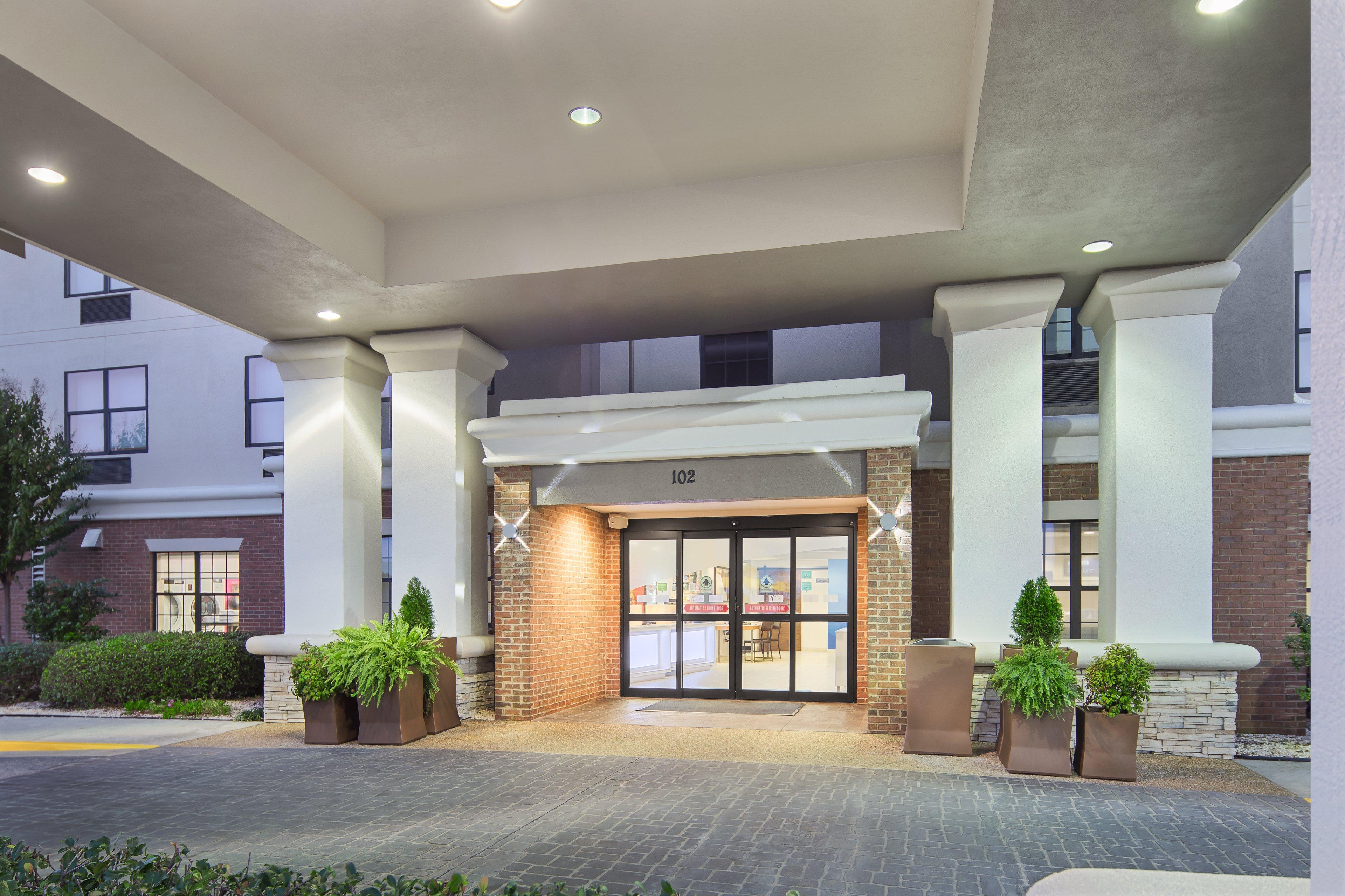 Holiday Inn Express Hotel & Suites Byron By Ihg Luaran gambar