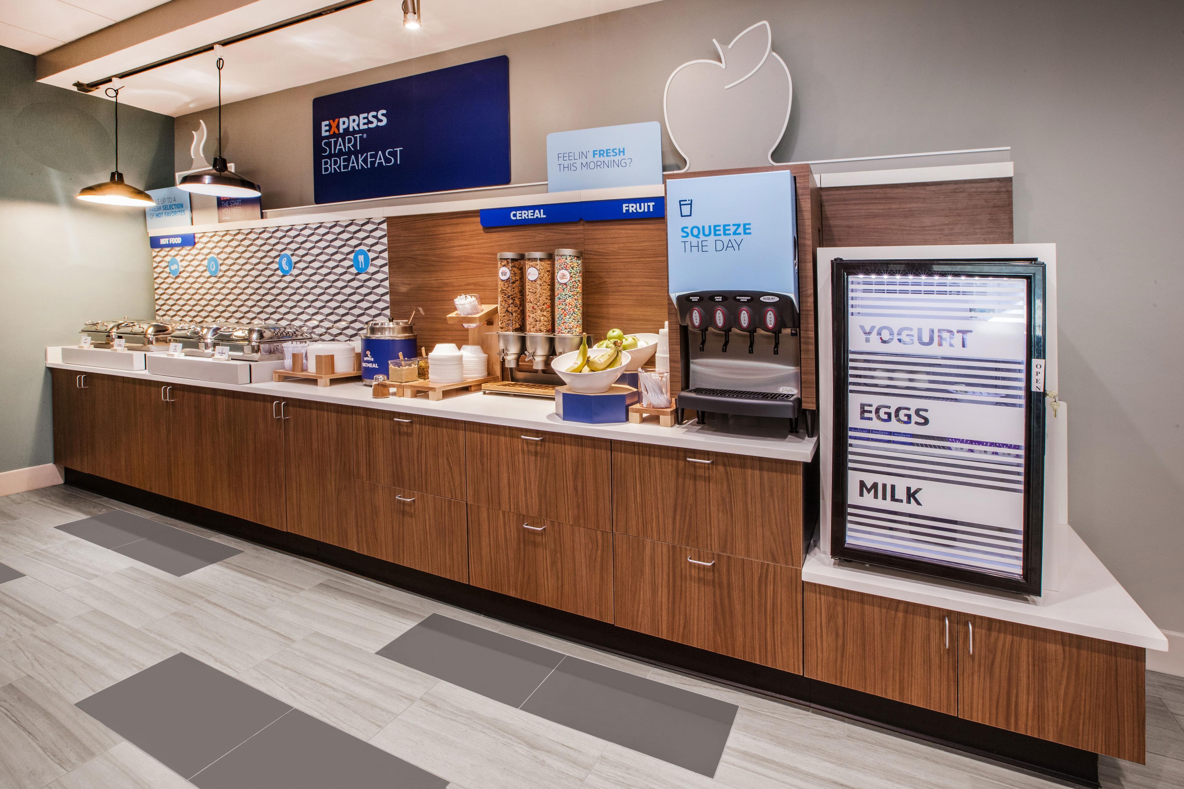 Holiday Inn Express Hotel & Suites Byron By Ihg Luaran gambar