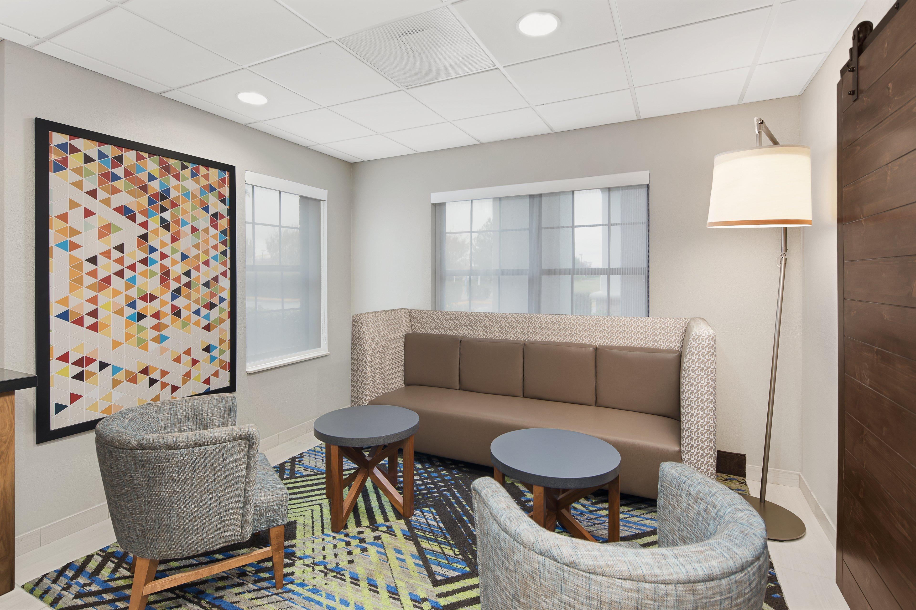 Holiday Inn Express Hotel & Suites Byron By Ihg Luaran gambar