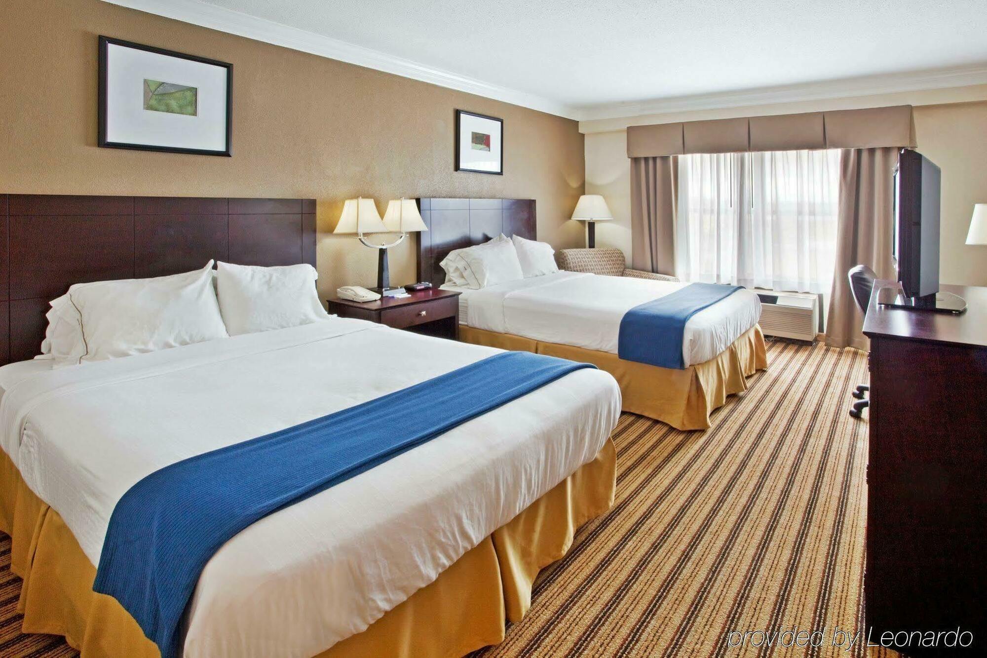 Holiday Inn Express Hotel & Suites Byron By Ihg Luaran gambar