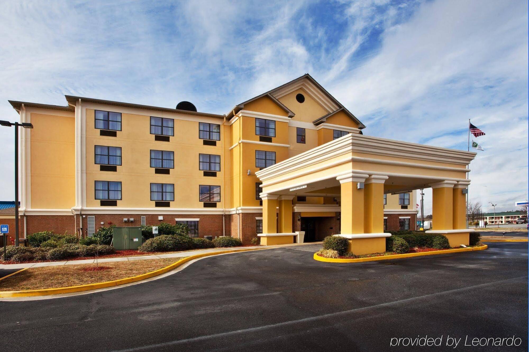 Holiday Inn Express Hotel & Suites Byron By Ihg Luaran gambar